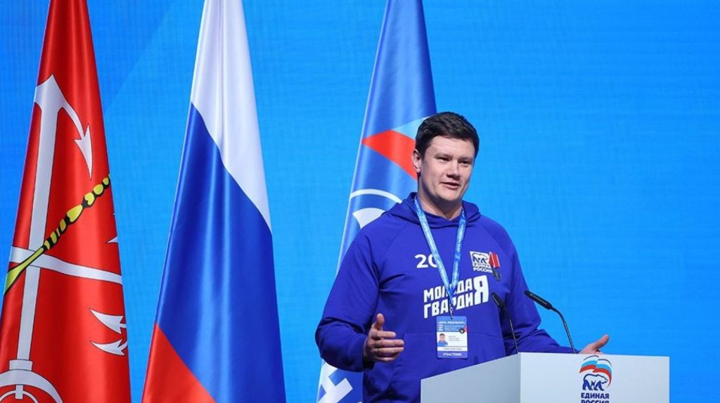 Александр Амелин